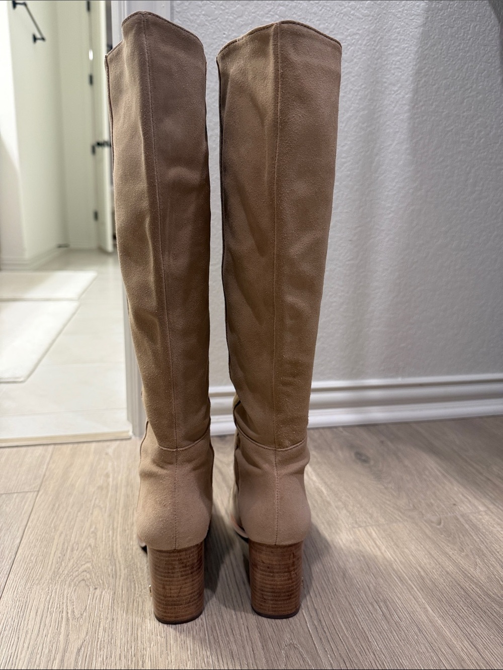 Sam Edelman Women's Knee-High Tan Suede Block Heel Boots - Picture 2 of 4